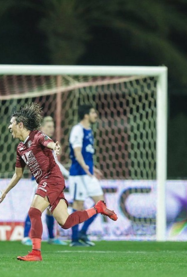 الهلال يتعثر أمام الفيصلي