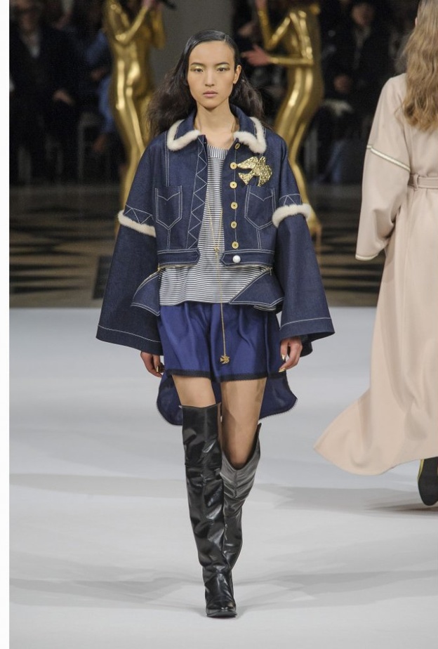 موضة جاكيت الجينز