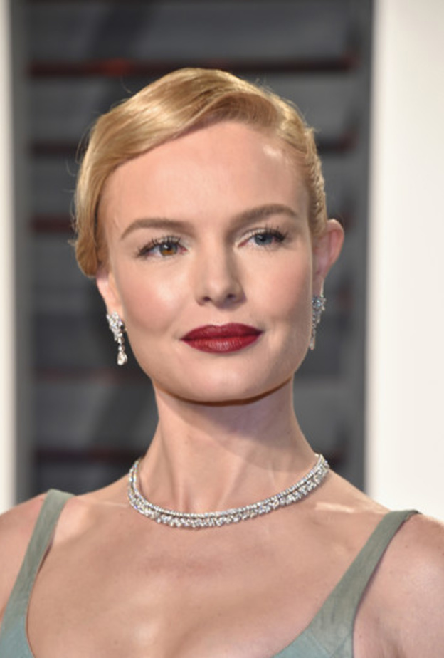 جولة بالصور على مجوهرات كيت بوسورث في عيد ميلادها الـ 35