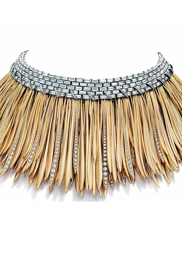 عقد من موساييف Moussaieff