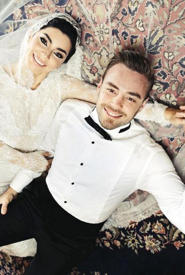 مراد دالكيتش وزوجته