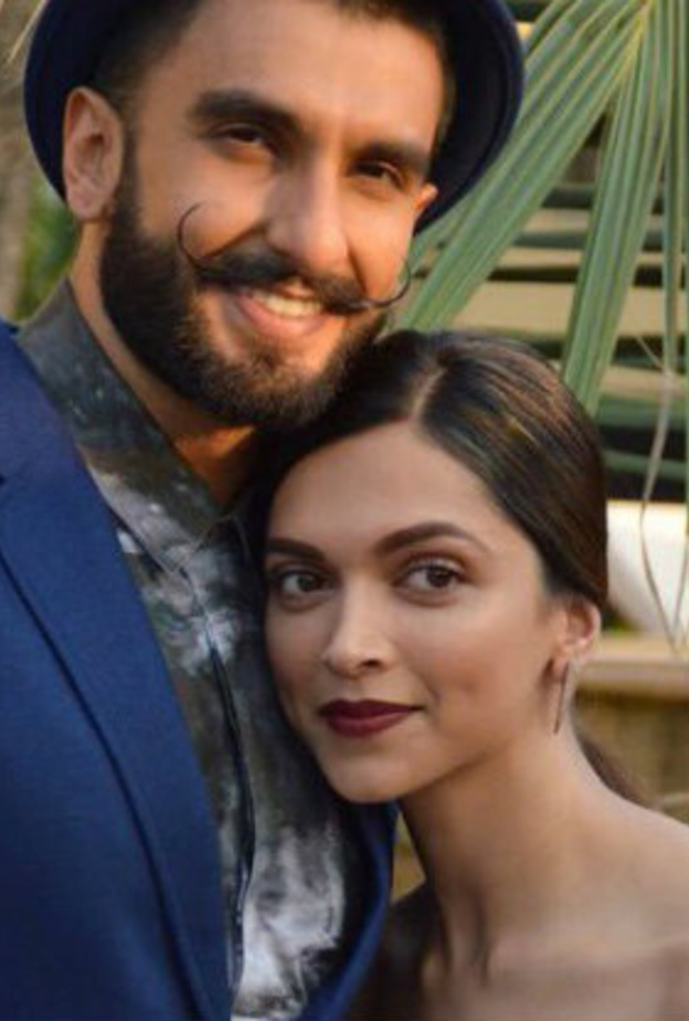 ديبيكا بادوكون و رانفير سينغ غابا عن حفل استقبال أنوشكا شارما