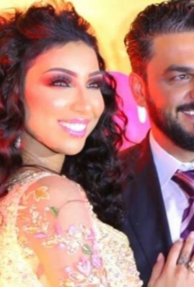 دنيا بطمة وزوجها