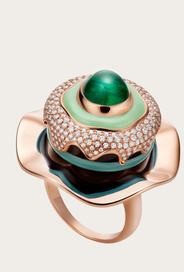 خاتم ديور من الزمرد والترومالين والياقوت