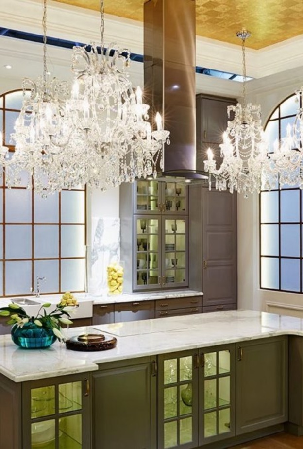 ديكورات خشبية فاخرة لديكور المطبخ الكلاسيكي