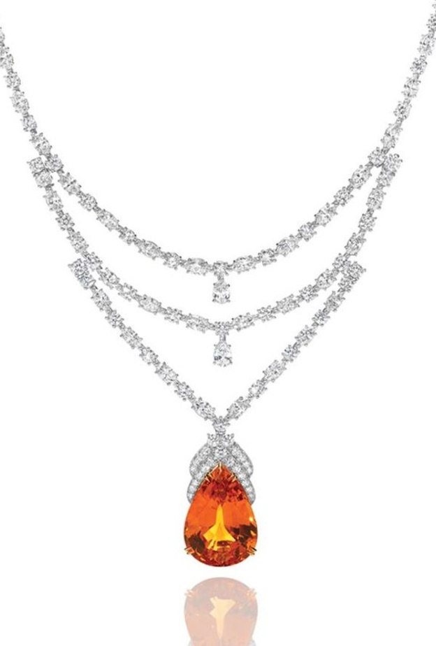 أقراط من شوميه Chaumet