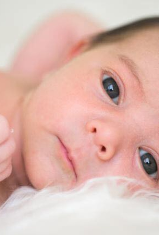 اسباب التهاب عيون الاطفال الرضع 