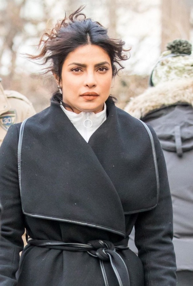 من موقع التصوير