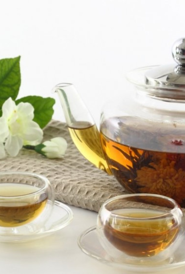 تناول انواع الشاي المختارة لك قبل الوجبات الرئيسية نصف ساعة