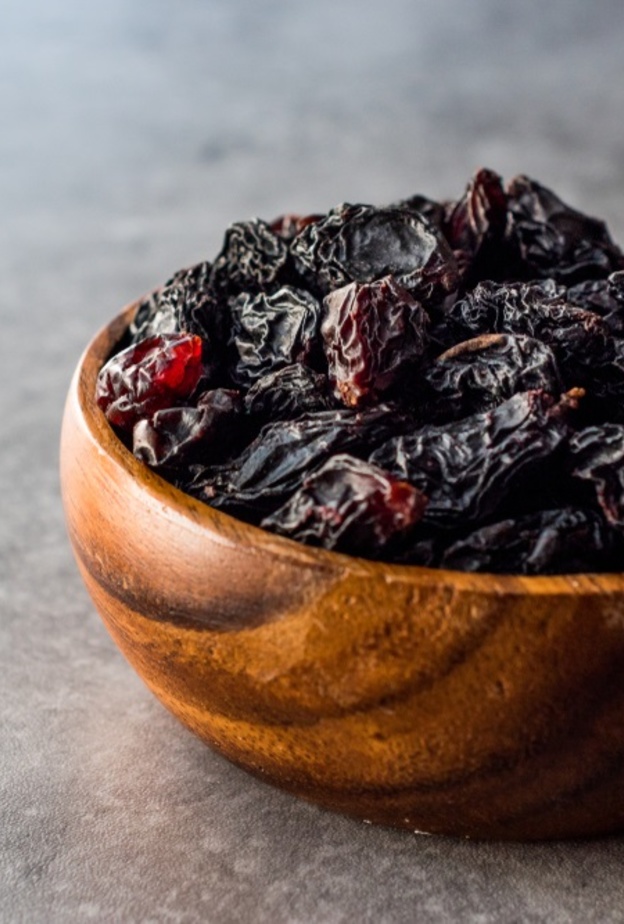 فوائد الزبيب الاسود فى علاج فقر الدم