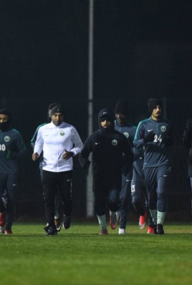 مدرب المنتخب السعودي الأولمبي يشيد بلاعبيه