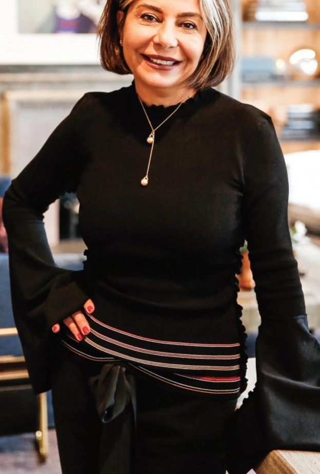 قرية "بيستر فيلج" في إنجلترا