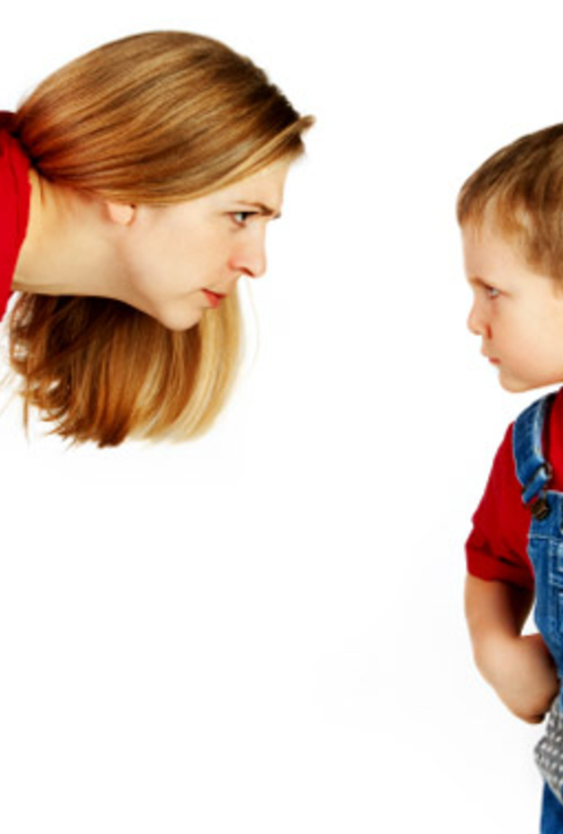  5 تصرفات تغير سلوك طفلك العنيد  