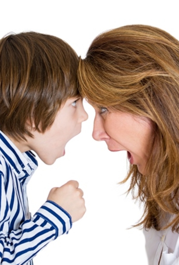 طريقة معاملة الطفل العصبي