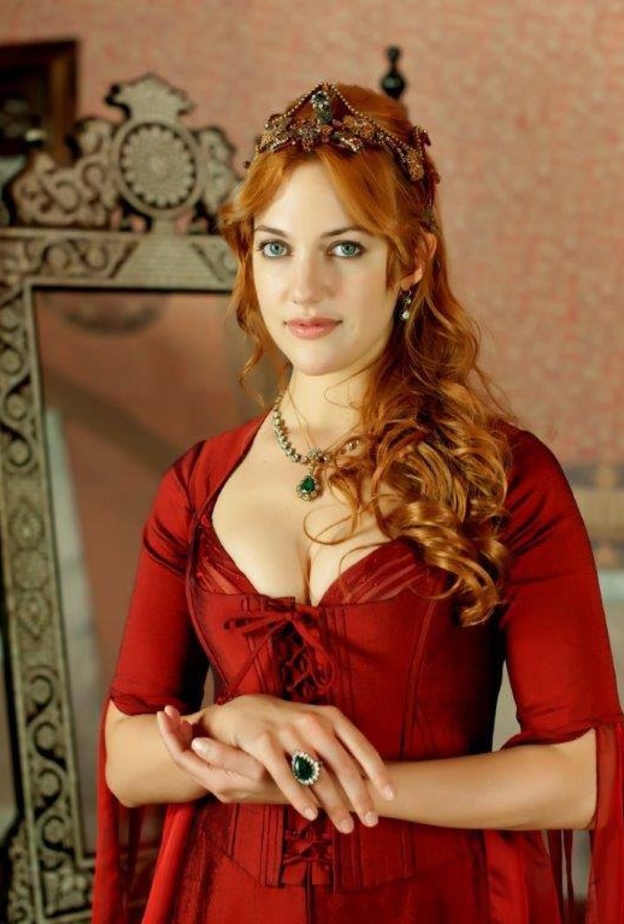 مريم أوزرلي