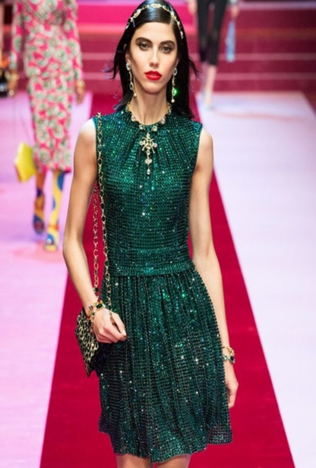 فستان من زهير مراد