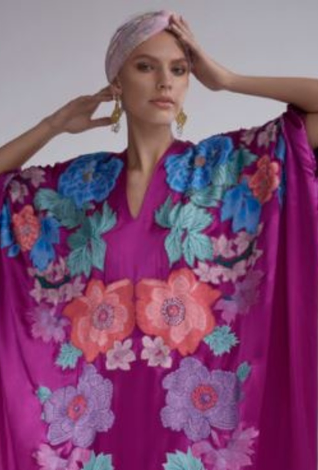 Moda Operandi يحتفل بالقفطان مع مجموعة Modern Kaftan