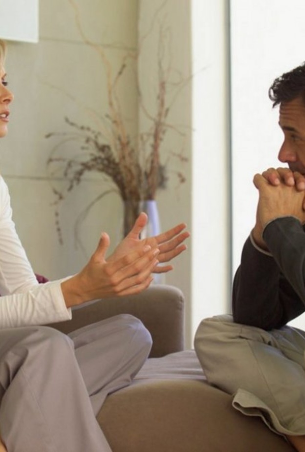  اثر المعاملات المالية بين الزوجين على الحياة الزوجية