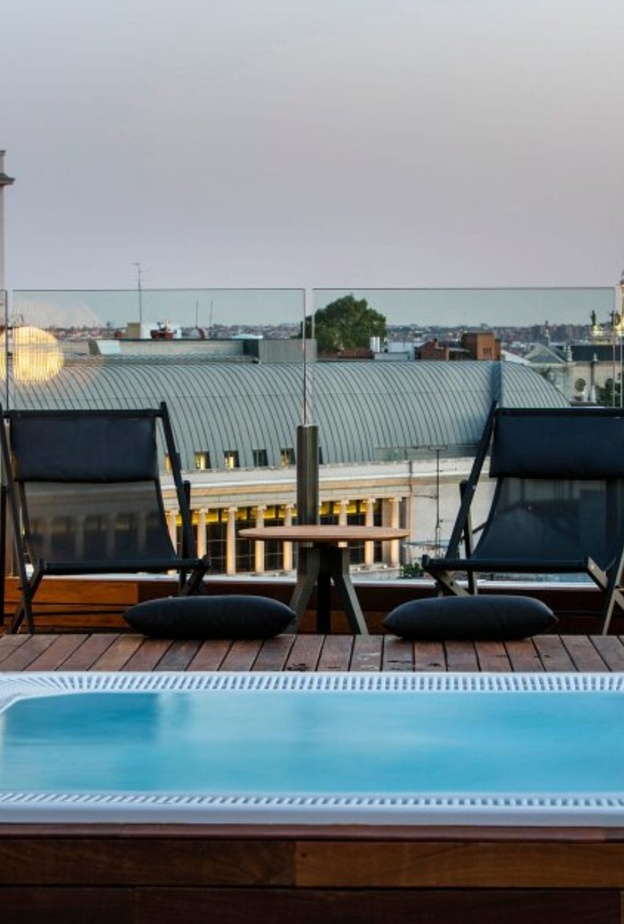 فندق Dear Hotel في مدريد