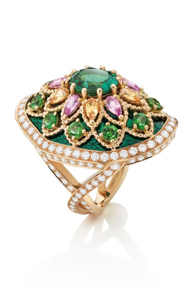 مجوهرات فاخرة وجذابة لتتألقي بها في 2018