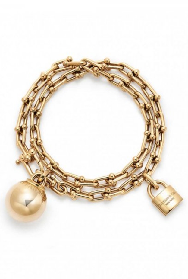 اسوارة من Suzanne Kalan