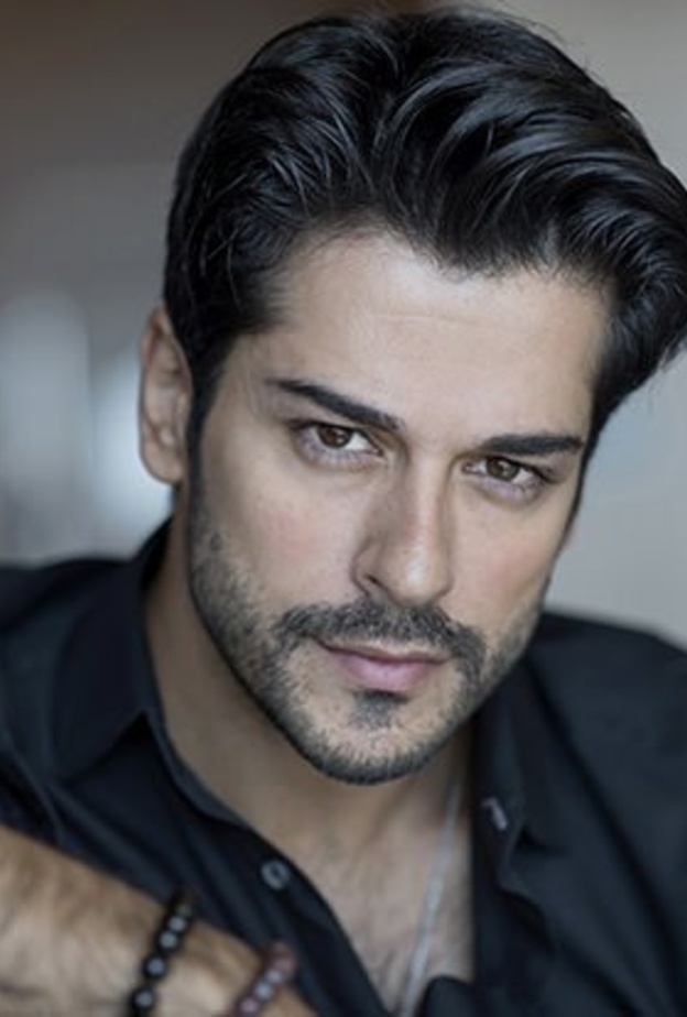 بوراك أوزجفيت