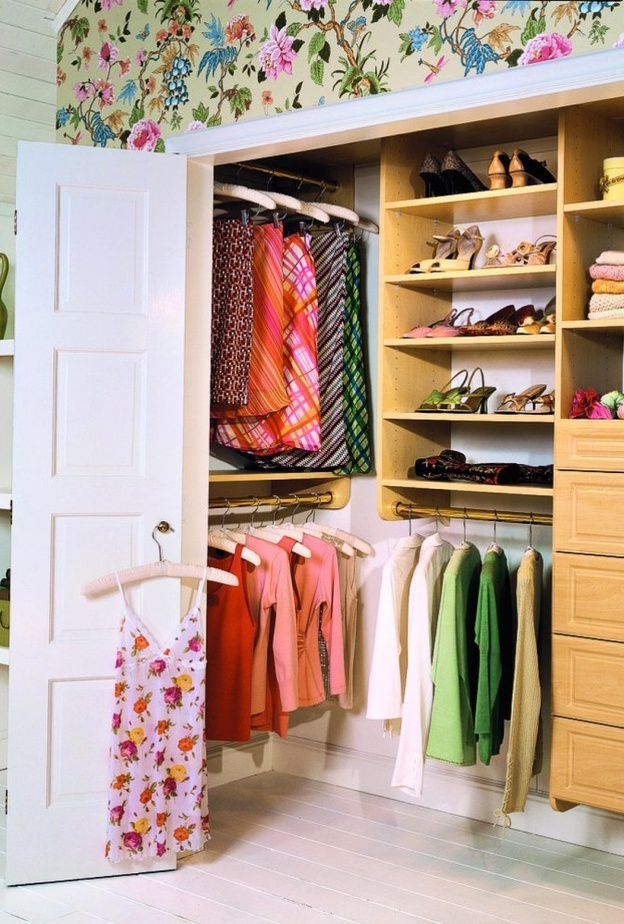 دولاب العروسة بطريقة مرتبة