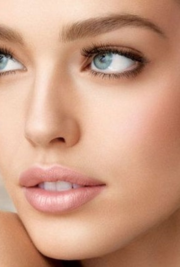 استمتعي ببشرة خالية من العيوب.