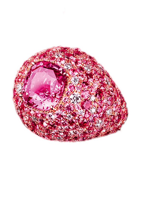 اسوارة من دي غريسوغونوDe Grisogono