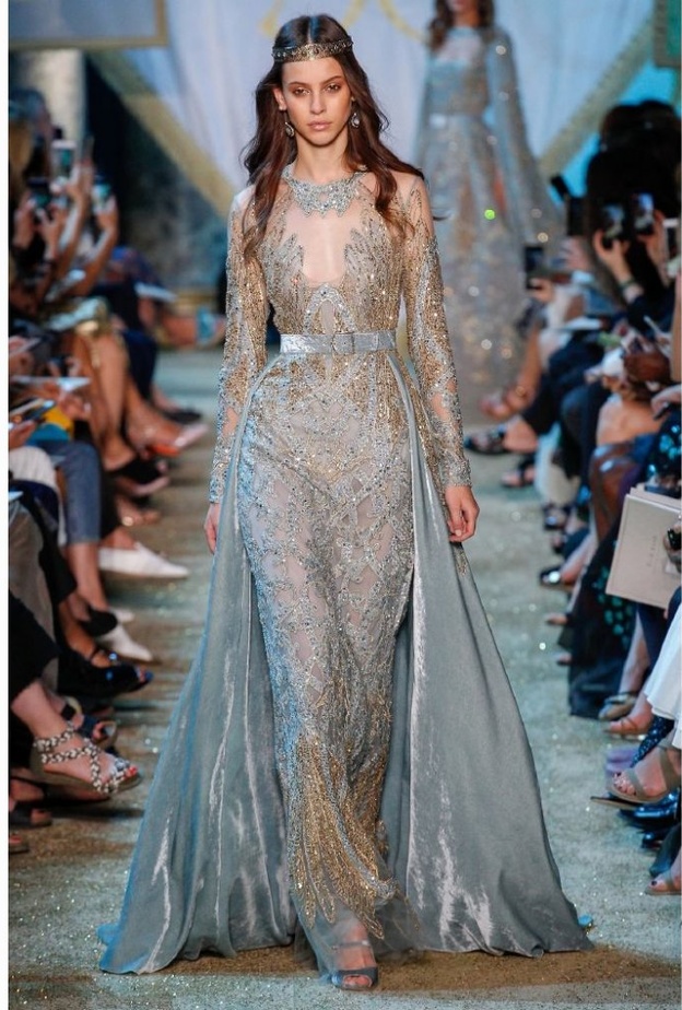 الالوان الداكنة للسمينات