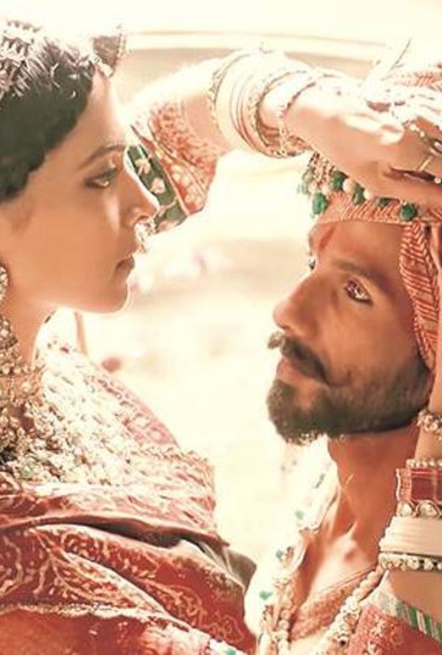 فيلم Padmaavat يحقق إيرادات ضخمة في أول أيام عرضه.