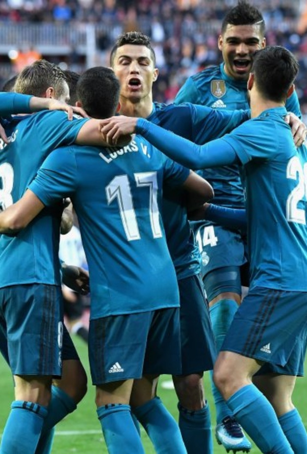 كريستيانو رونالدو سجل هدفين من رباعية ريال مدريد في فالنسيا