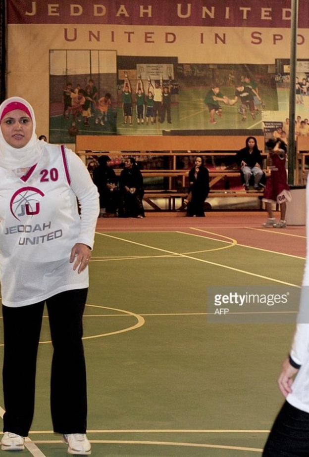 أول دوري نسائي لكرة السلة بالرياض