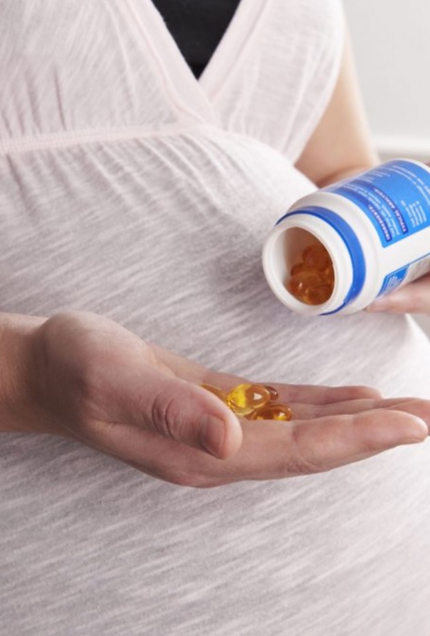 حبوب زيت السمك للحامل