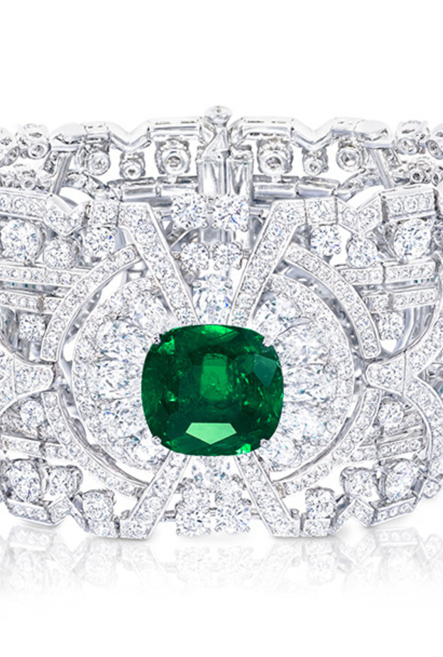 اسوارة من كارتييهCartier  