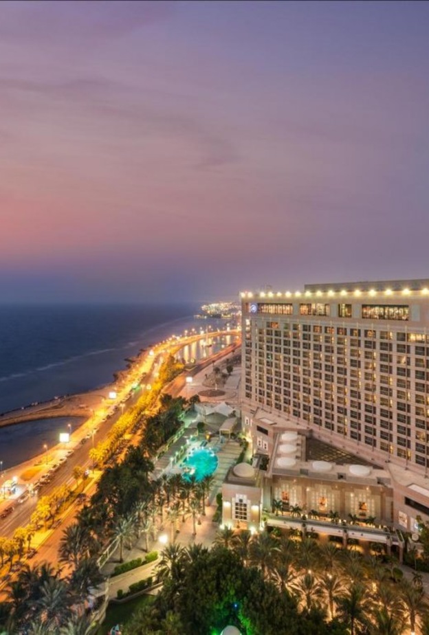 المعرض يوفر كافة احتياجات العروس