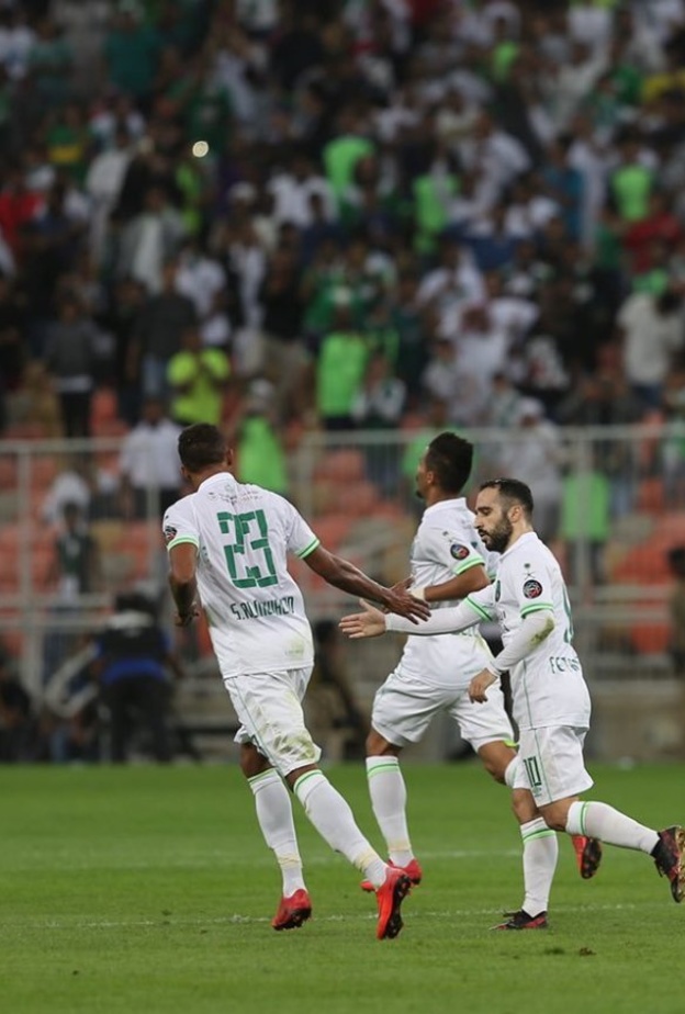 حافظ الهلال على فارق النقطتين الذي يفصله عن الأهلي