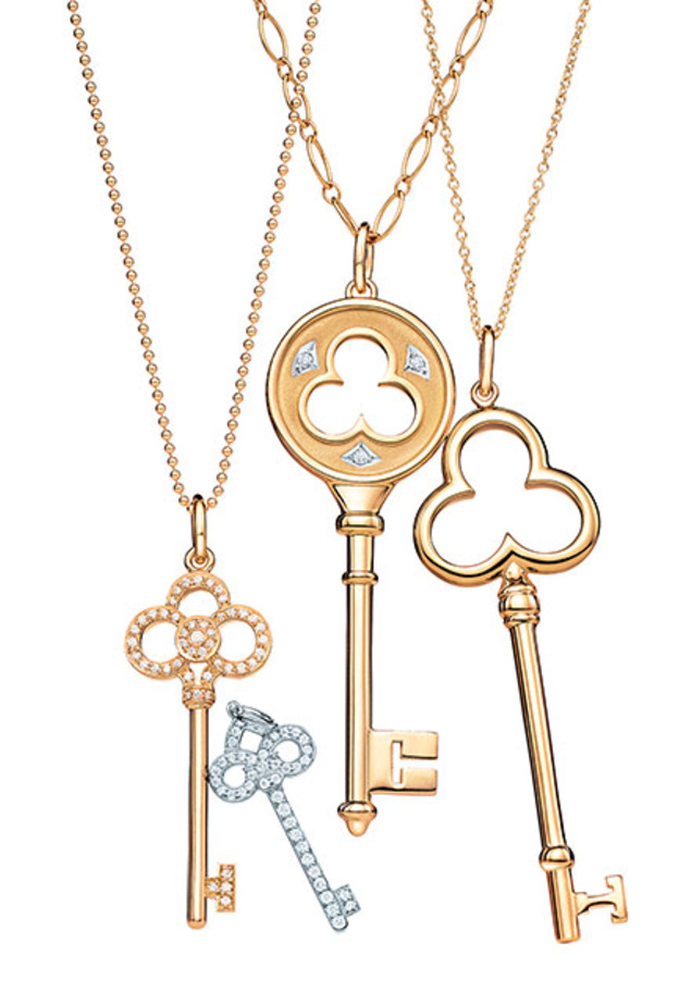 أقراط Paloma Picasso® Loving Heart مع الألماس من الذهب