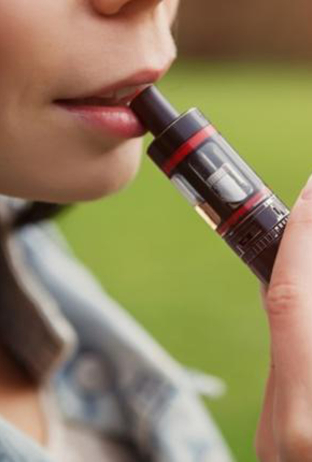 السجائر الالكترونية تسبب السرطان