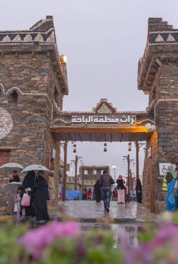 الفرق المتنوعة في مهرجان الجنادرية 