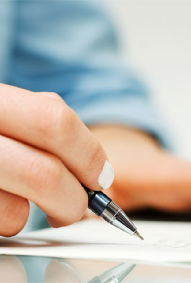 تعرفوا على الدكتورة خيرية السقاف