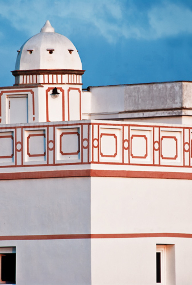 من توري تافيرا