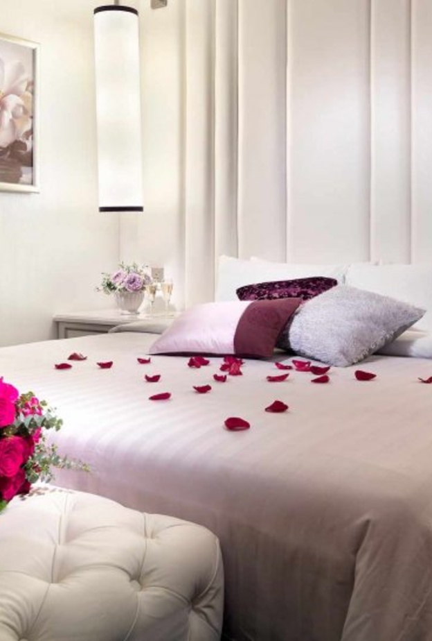 زيني السرير والكومود بطريقة مميزة