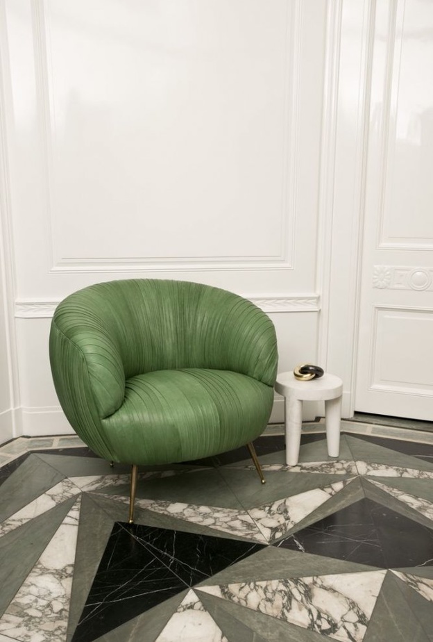 أناقة الرمادي في أرضية المنزل