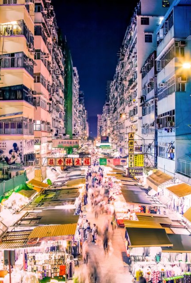 لا تقلق من الاهتمام الزائد ونظرات الفضوليين في اتجاهك