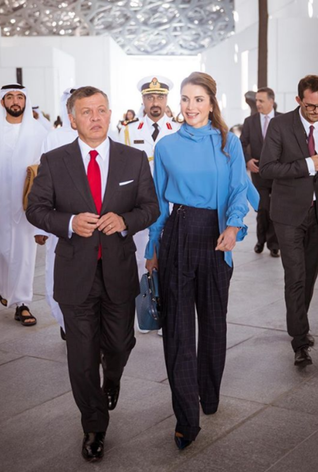 المعروف عن الملكة رانيا دعمها وتشجيعها للمواهب العربية