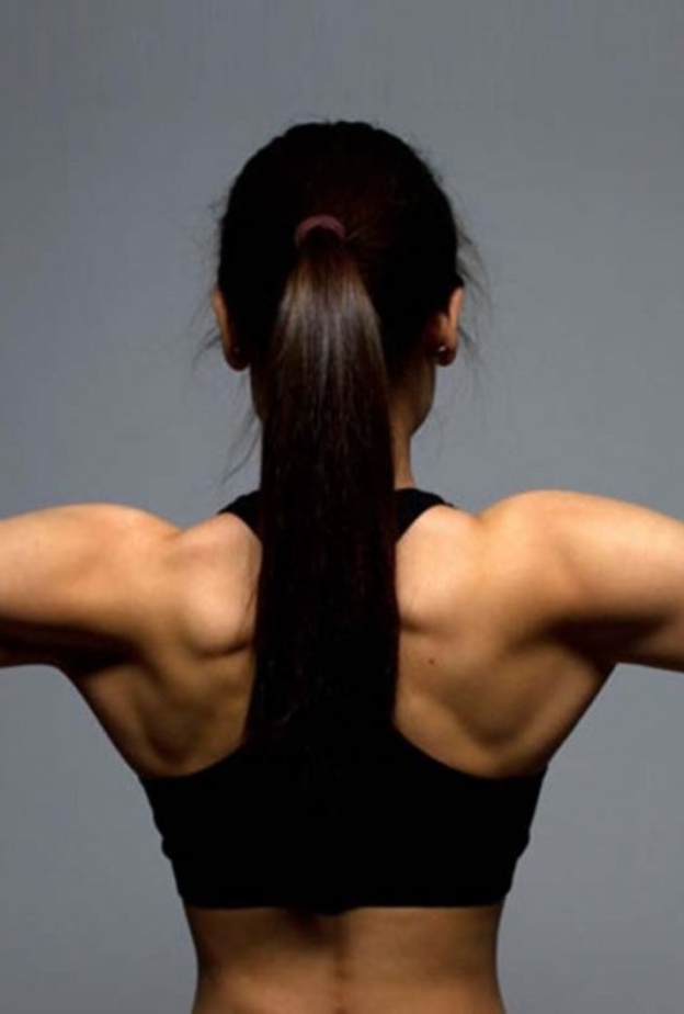 افضل التمارين الرياضية لتقوية عضلات ظهرك و نحتها