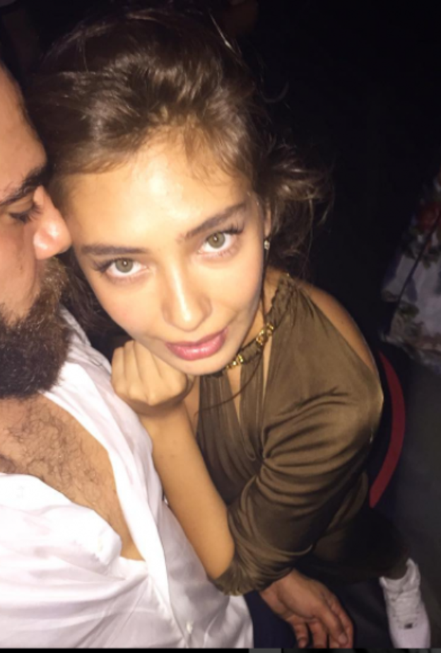 ناصليهان أتاجول وزوجها