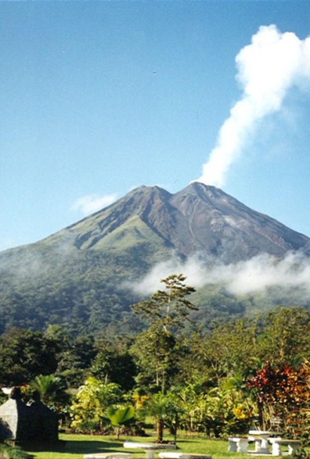 مانويل أنطونيو جوهرة حقيقة على ساحل المحيط الهادئ