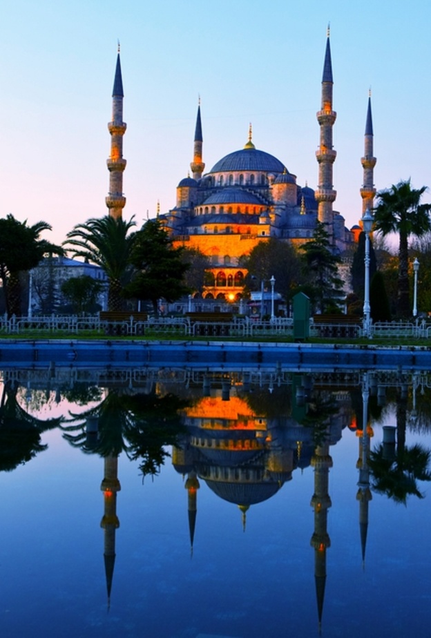 لا يمكنك أن تقول إنك قد زرت تركيا حقا إذا لم تقم بتجربة تناول الأطعمة والحلويات التركية